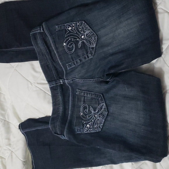 Size 5 Boot Cut Decree jeans. - Picture 2 of 3